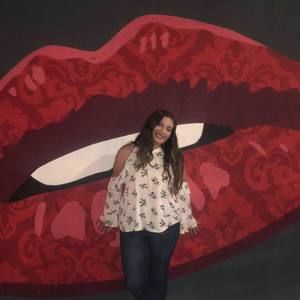 Meet your Posher, Sierra